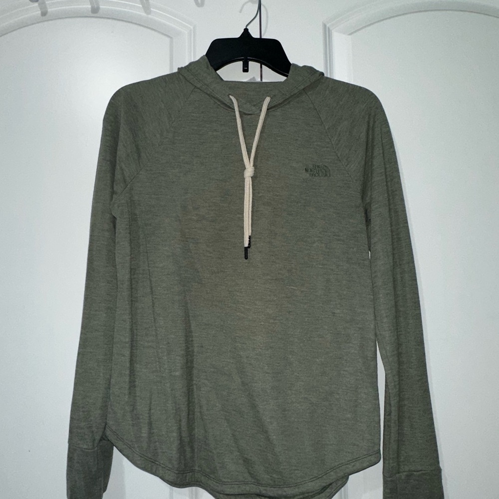 Green long sleeves with hoodie and Drawstring